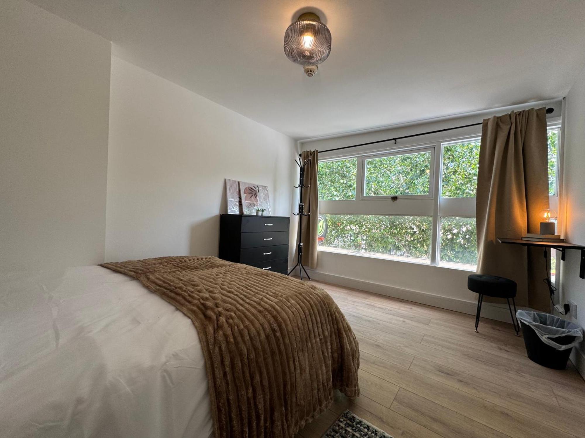 Beautifully Refurbished 4bd Flat By King's Cross Apartamento