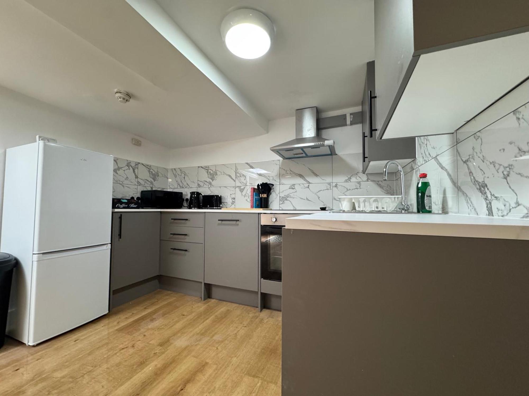 Beautifully Refurbished 4bd Flat By King's Cross *