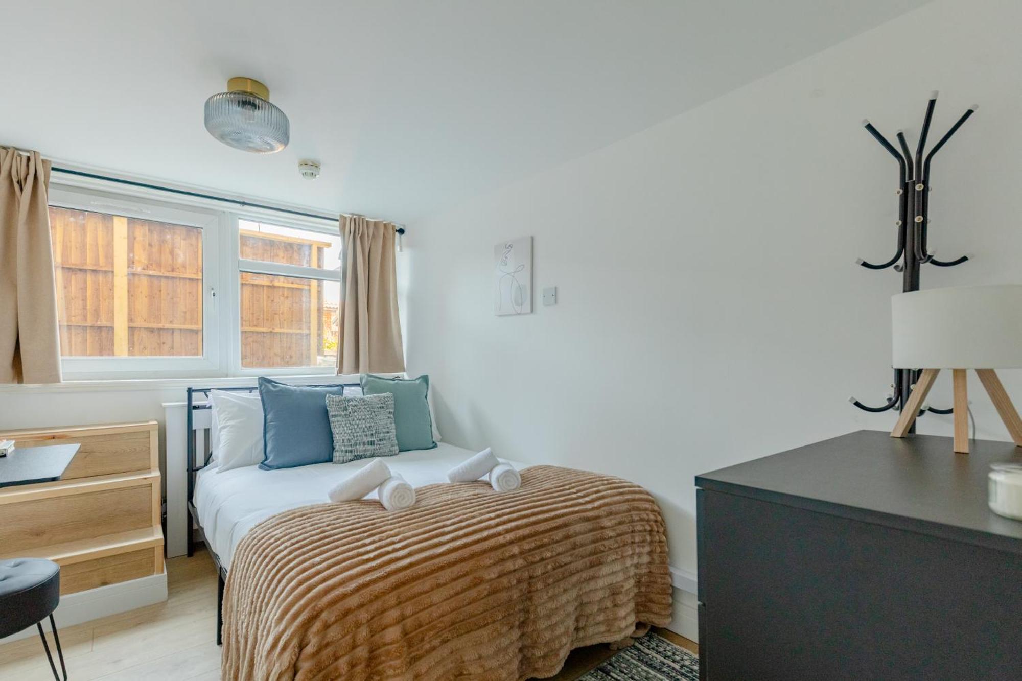Beautifully Refurbished 4bd Flat By King's Cross